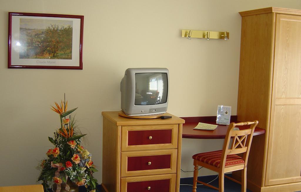 Hotel Garni Hubertushof Bad Füssing Pokój zdjęcie