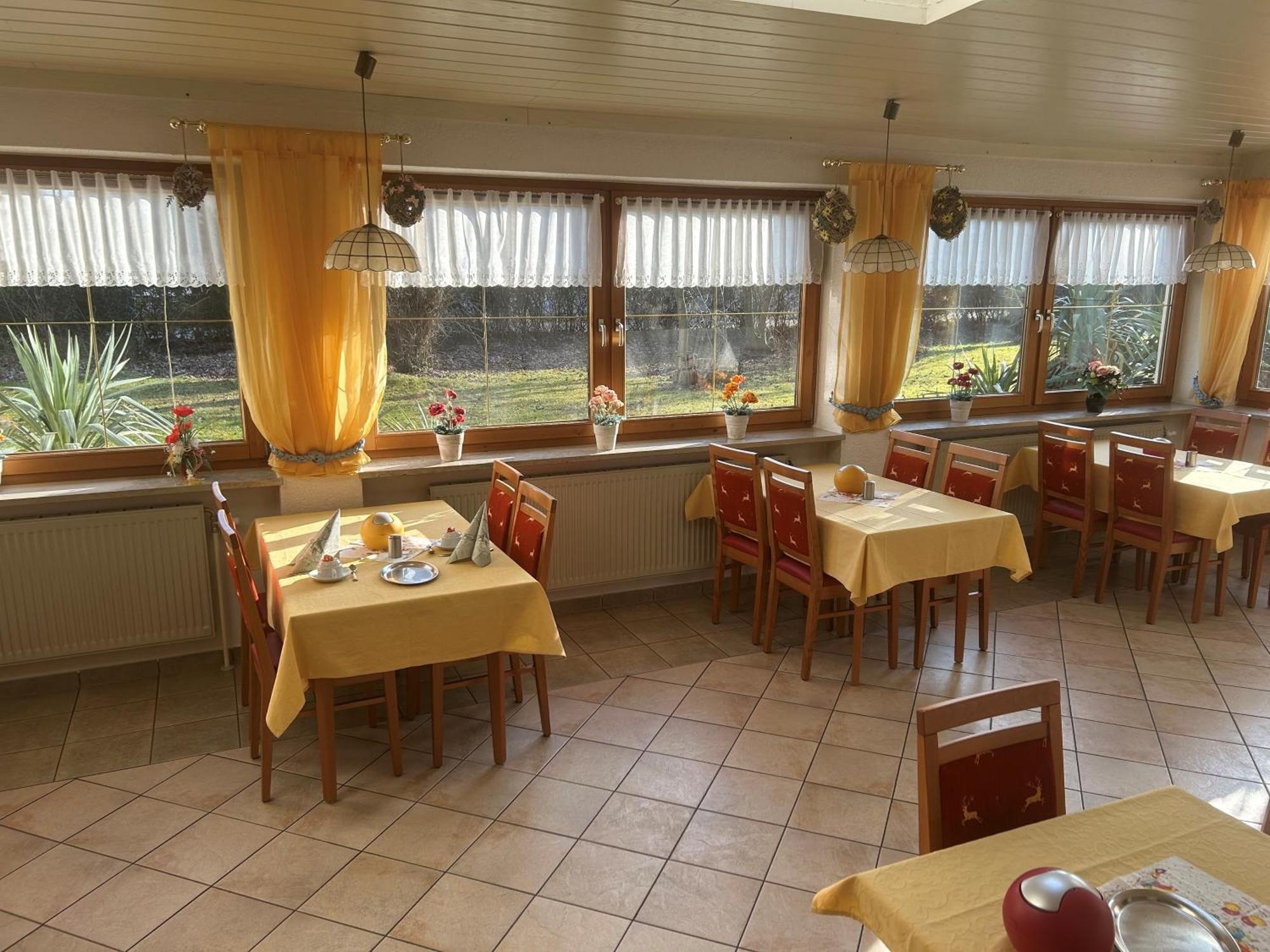 Hotel Garni Hubertushof Bad Füssing Zewnętrze zdjęcie