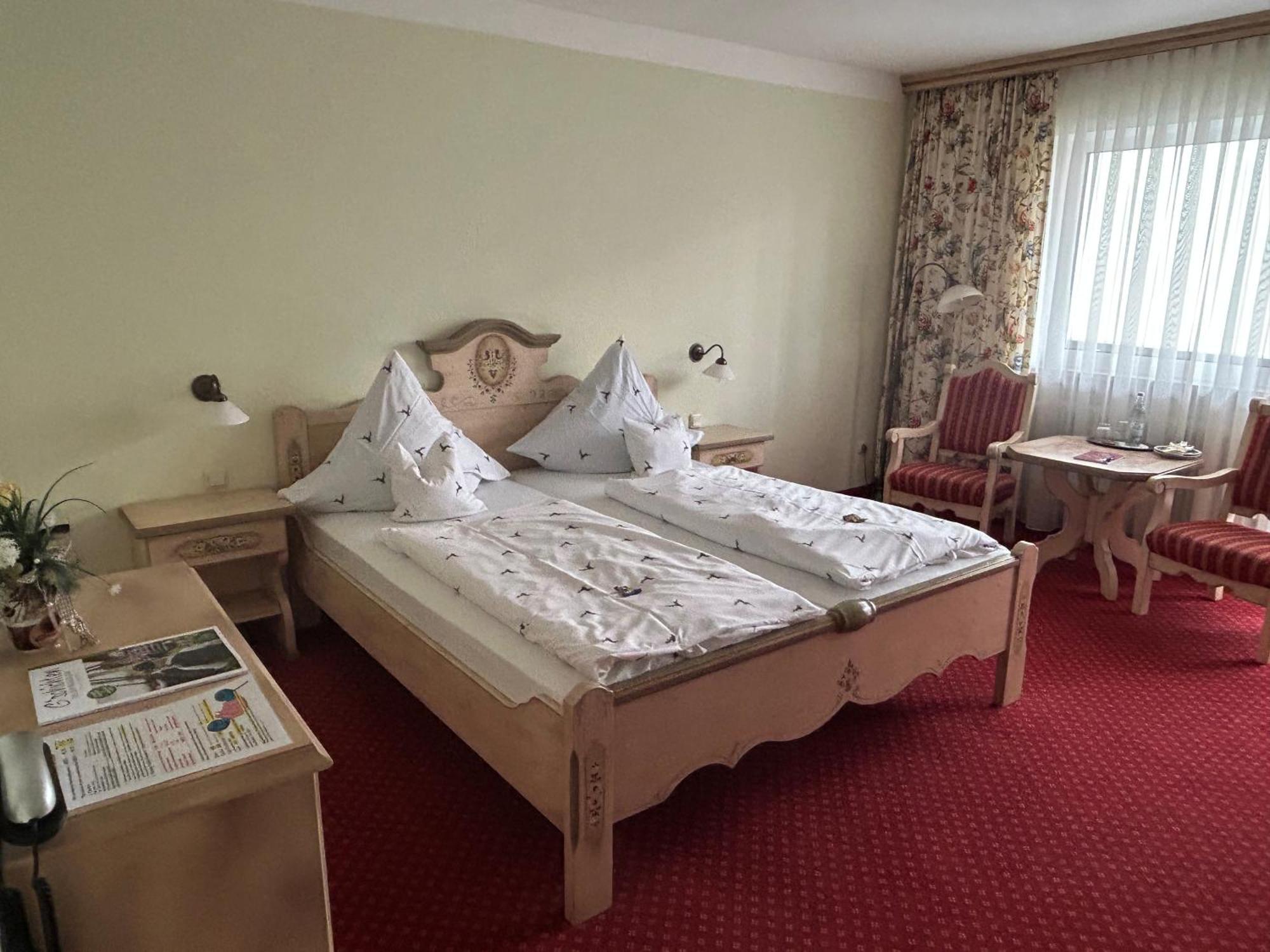 Hotel Garni Hubertushof Bad Füssing Zewnętrze zdjęcie